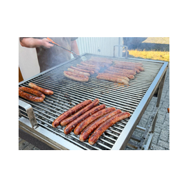 Lecker Bratwurst auf dem Grill